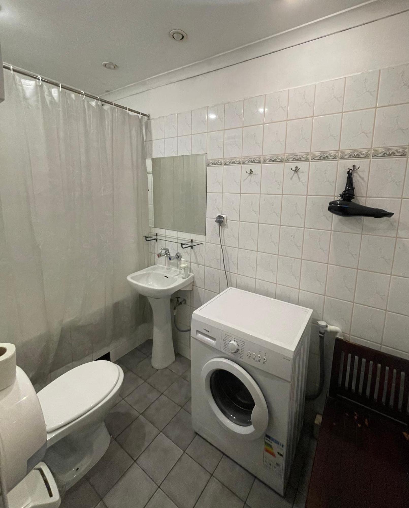Metropolitan Apartments Cracovie Extérieur photo